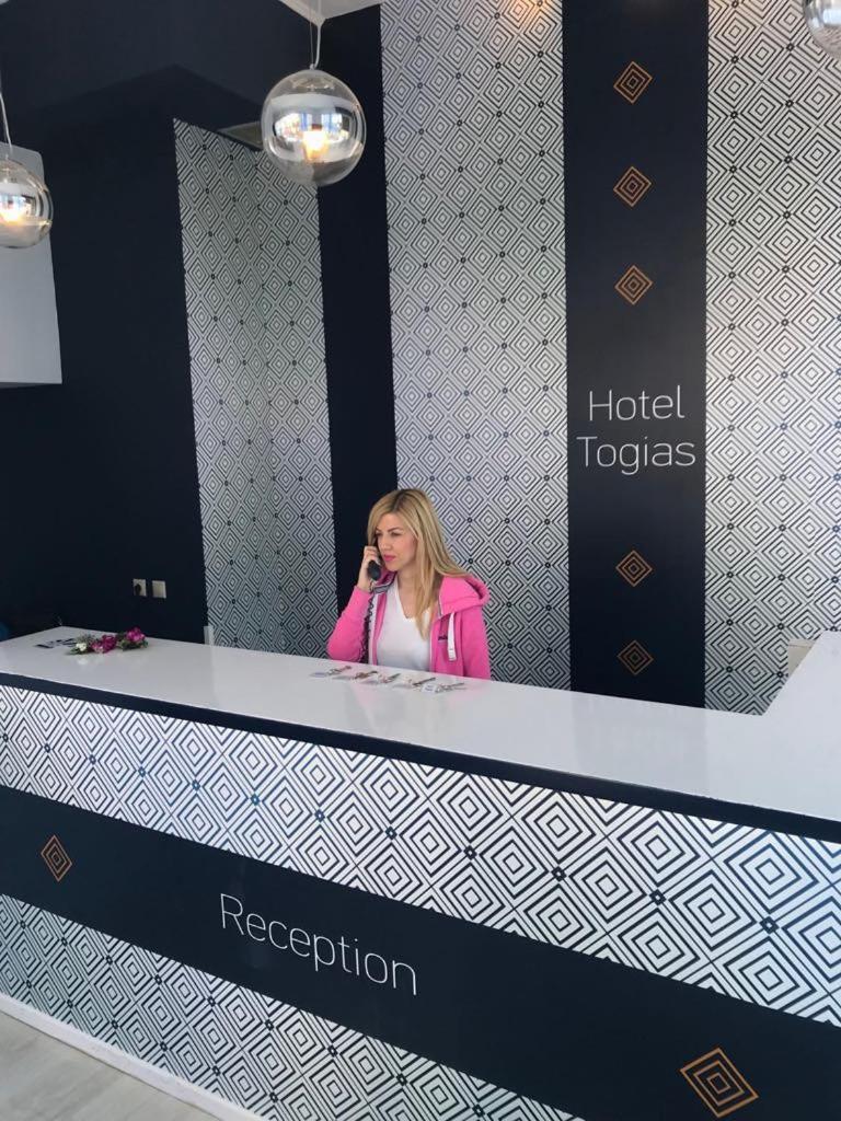 Togias Hotel Aegina Bagian luar foto